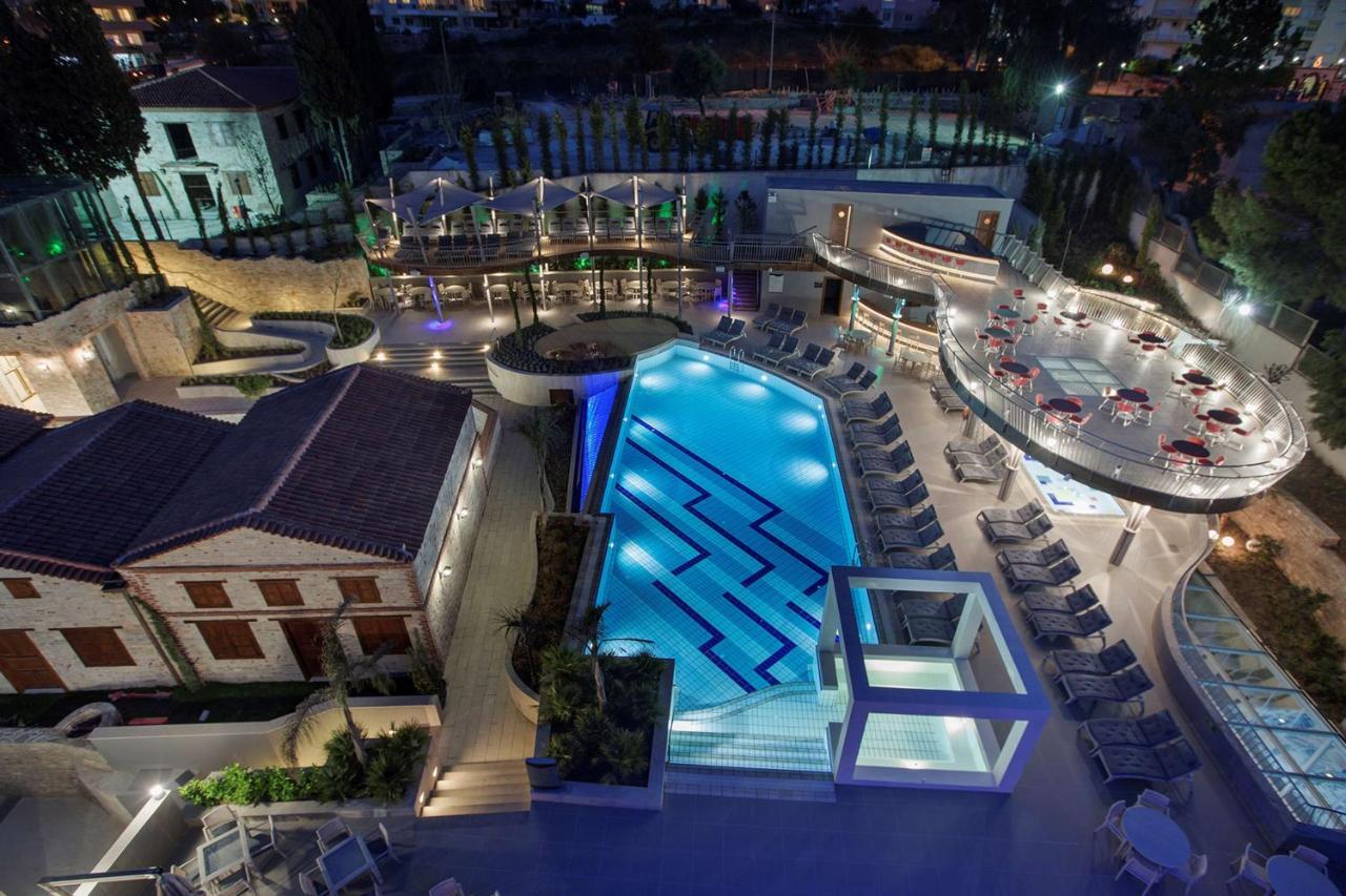 Doubletree By Hilton Kusadasi Ξενοδοχείο Εξωτερικό φωτογραφία