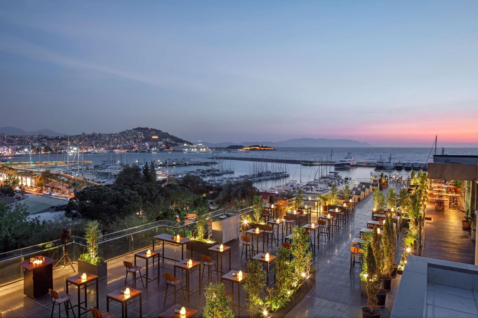 Doubletree By Hilton Kusadasi Ξενοδοχείο Εξωτερικό φωτογραφία